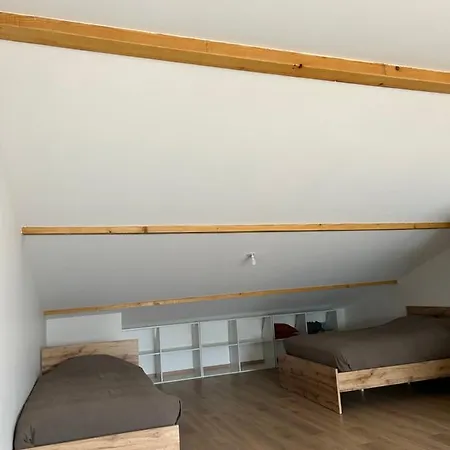 Apartmán Neufs Avec Garages Dans Maison De Village